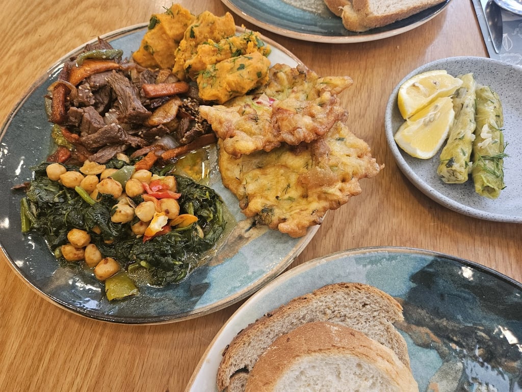 Karşıyaka Meze Evi