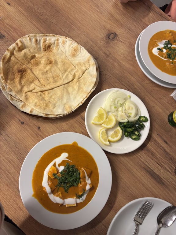 Seven Spices İndian Restaurant
