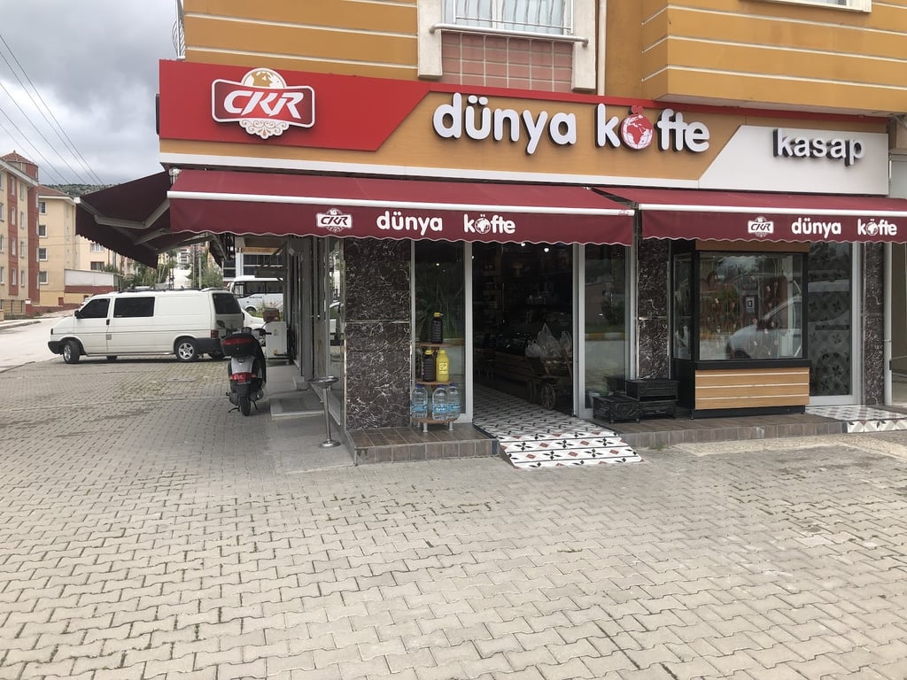 Dünya Köfte