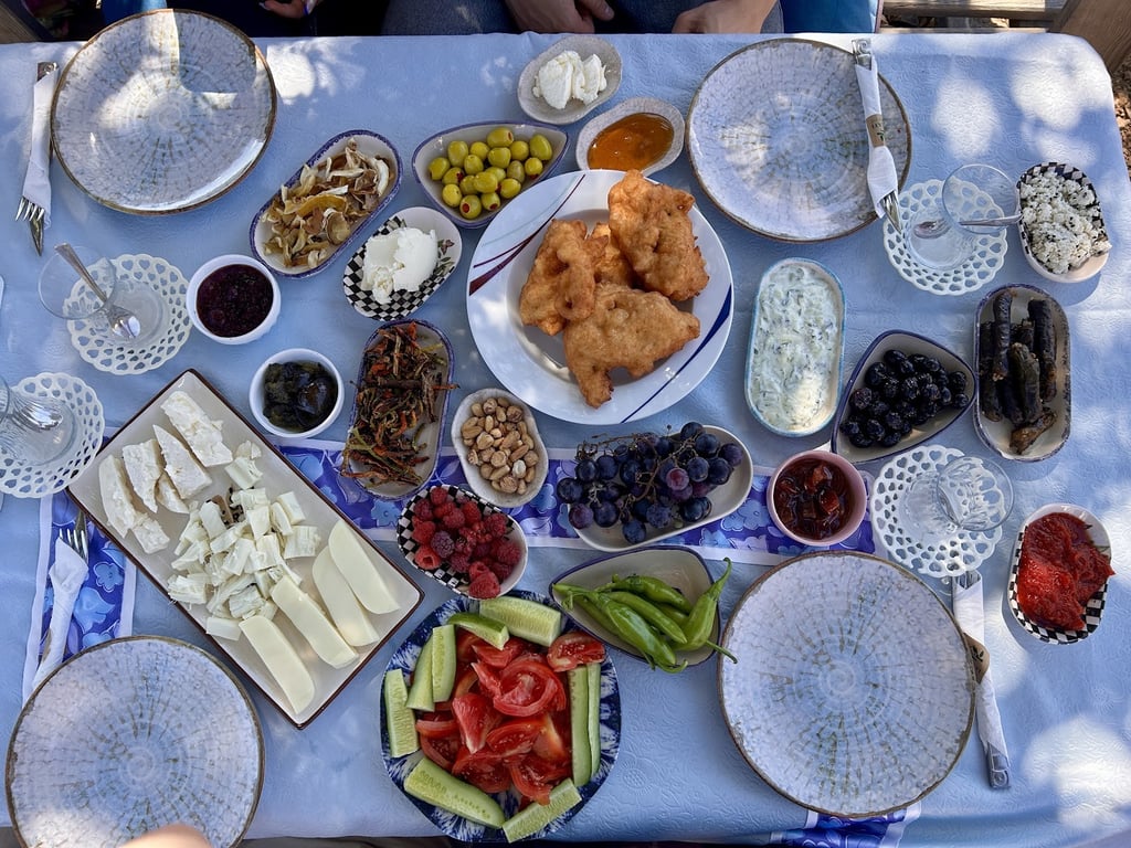 Uluçatı Kahvaltı Evi