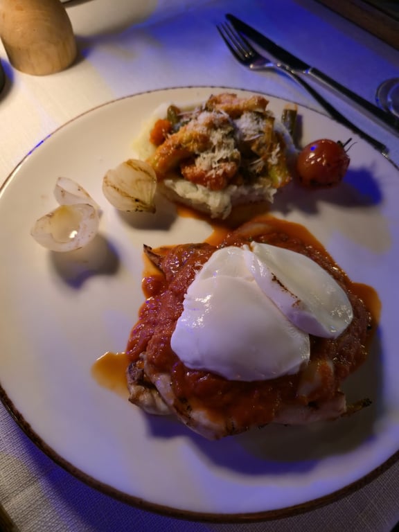 The Royal Castle Pub & Steakhouse