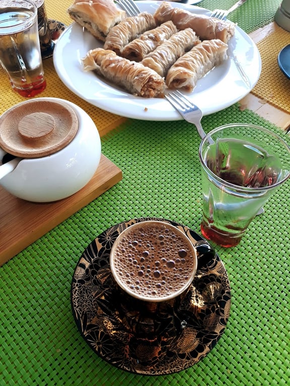 Menekşe Börek Mantı