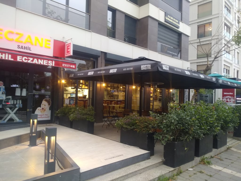 Basta Neo Bistro