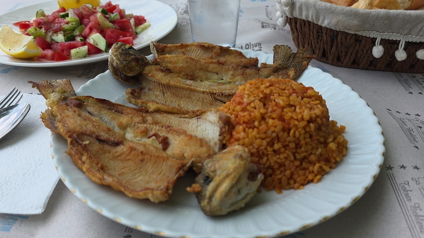 Akdamar Alabalık Tesisi