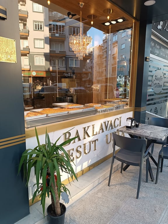 Mesut usta baklava