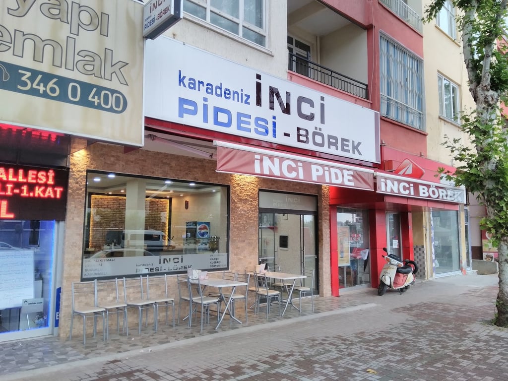 İnci Karadeniz Pidesi & Börek