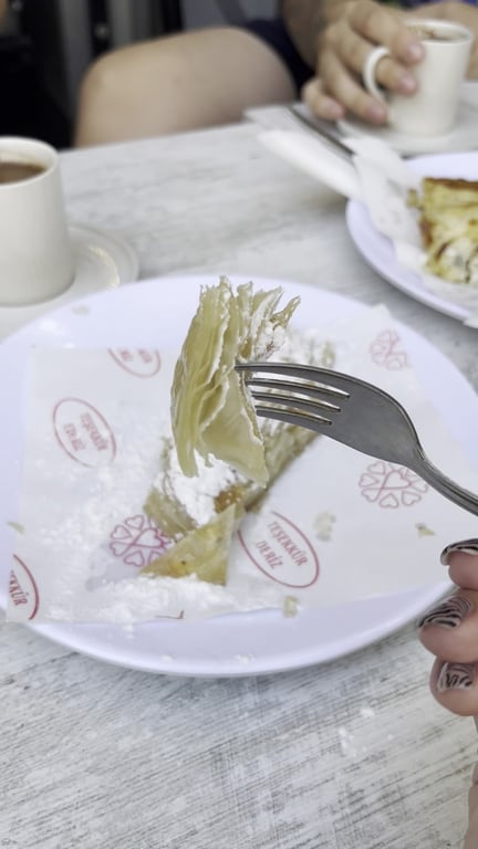 Bi Börek