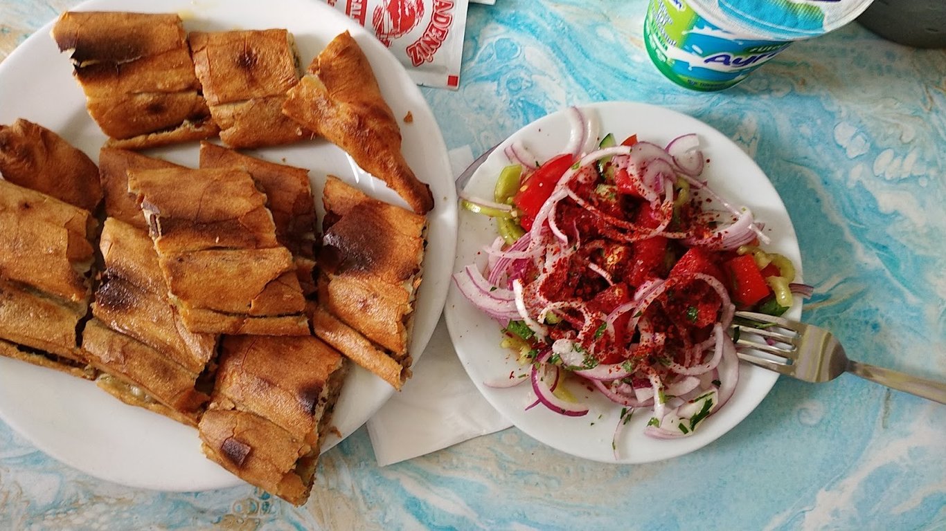 Karadeniz Pide Salonu