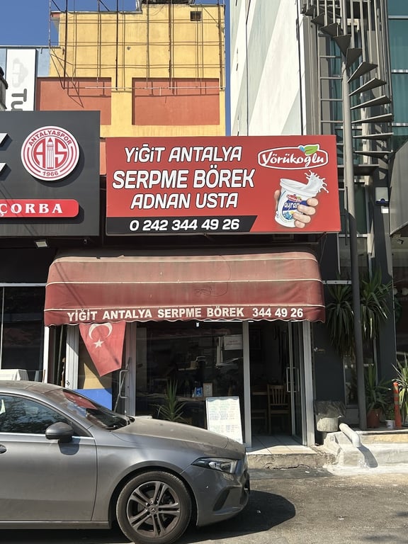 Yiğit Antalya Serpme Börek