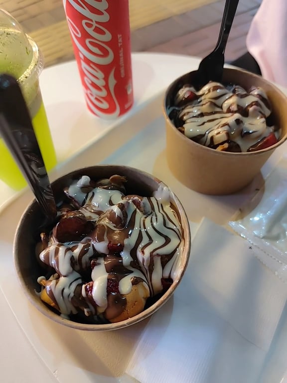 Mola Pastanesi - Alanya Waffle & Dondurma