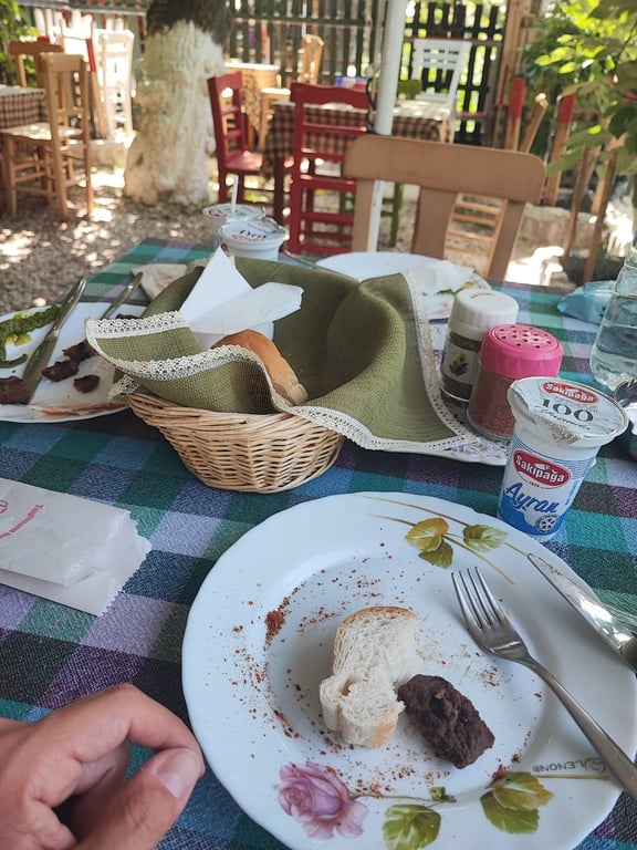 Yeşil Köşk Koftecisi