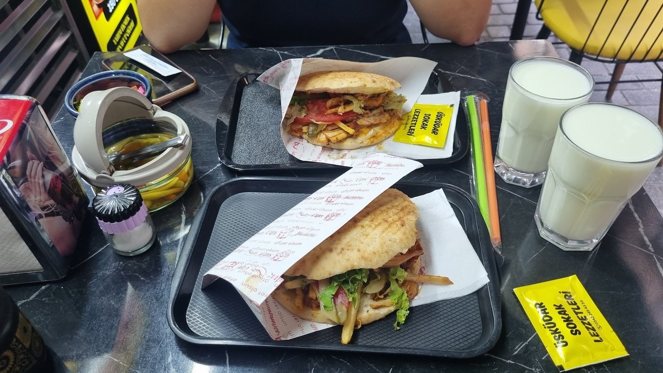 Üsküdar Sokak Dönercisi & Kebapçısı