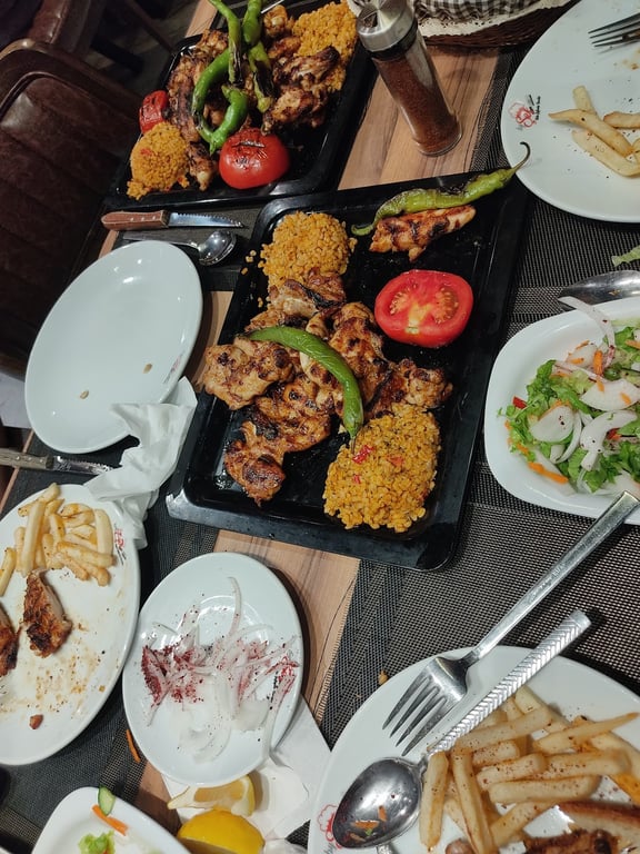 By Şef Et Restoran