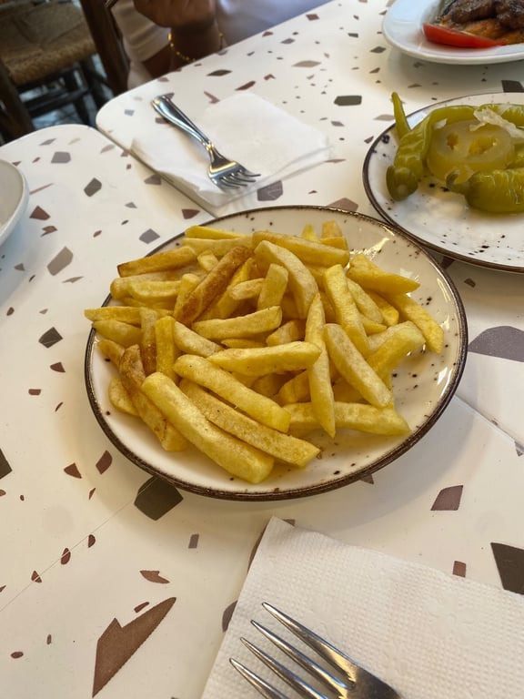 Şehzade Pideli Köfte - Muaz Usta