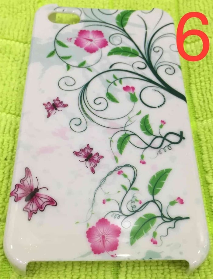 ⁦כאן תוכלו למצוא מגוון כיסויים מיוחדים לאייפון 4 / 4s שלכם.⁩ – תמונה ⁦5⁩