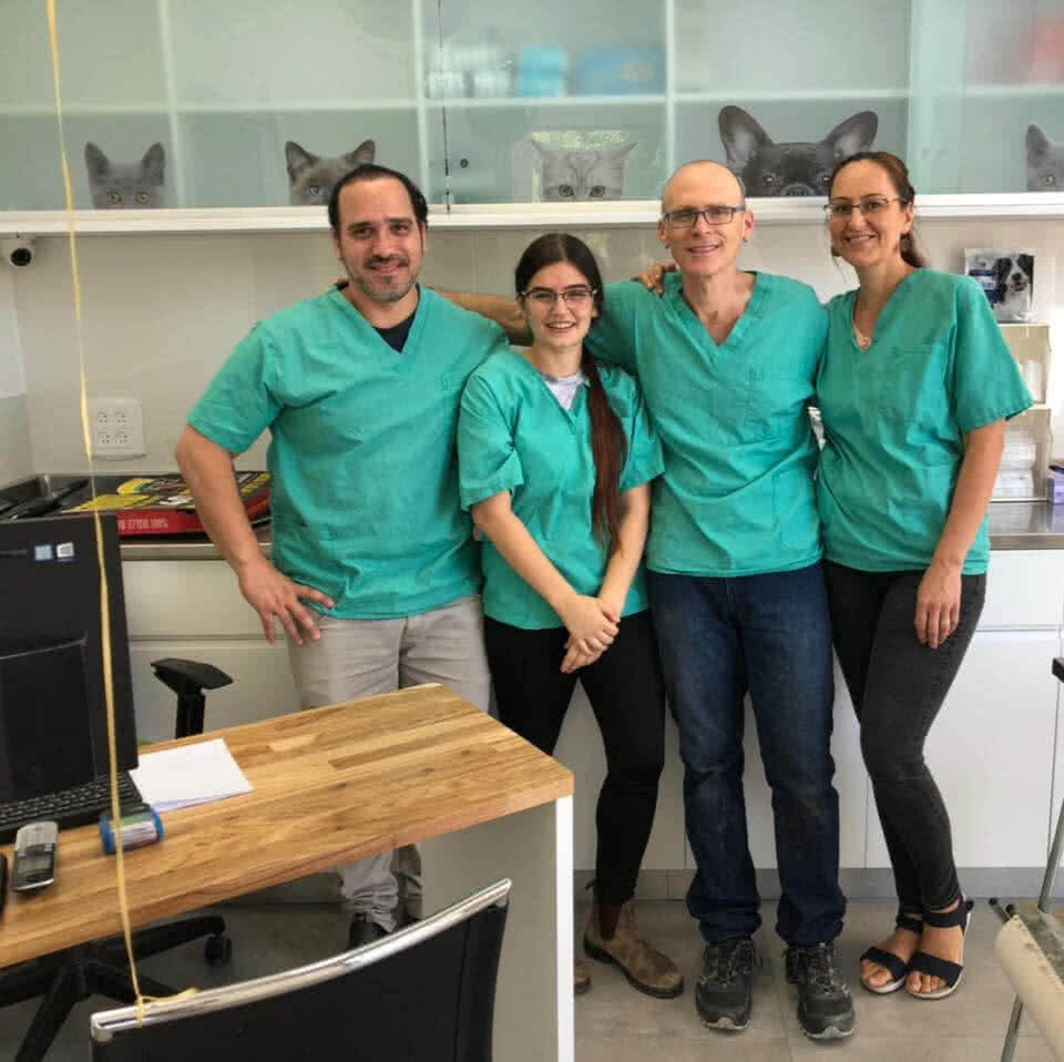 מרכז וטרינרי ד״ר גיא וד״ר טינה אוהב-שלום