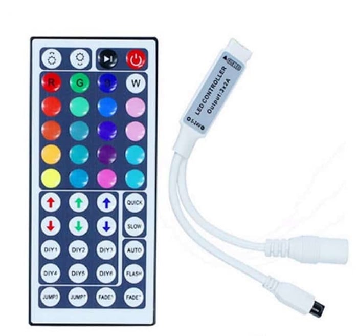 ⁦מיני בקר צבעוני RGB 6A (3x2A)⁩ – תמונה ⁦4⁩