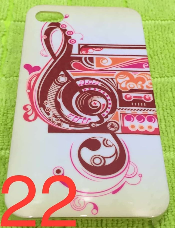 ⁦כאן תוכלו למצוא מגוון כיסויים מיוחדים לאייפון 4 / 4s שלכם.⁩ – תמונה ⁦23⁩