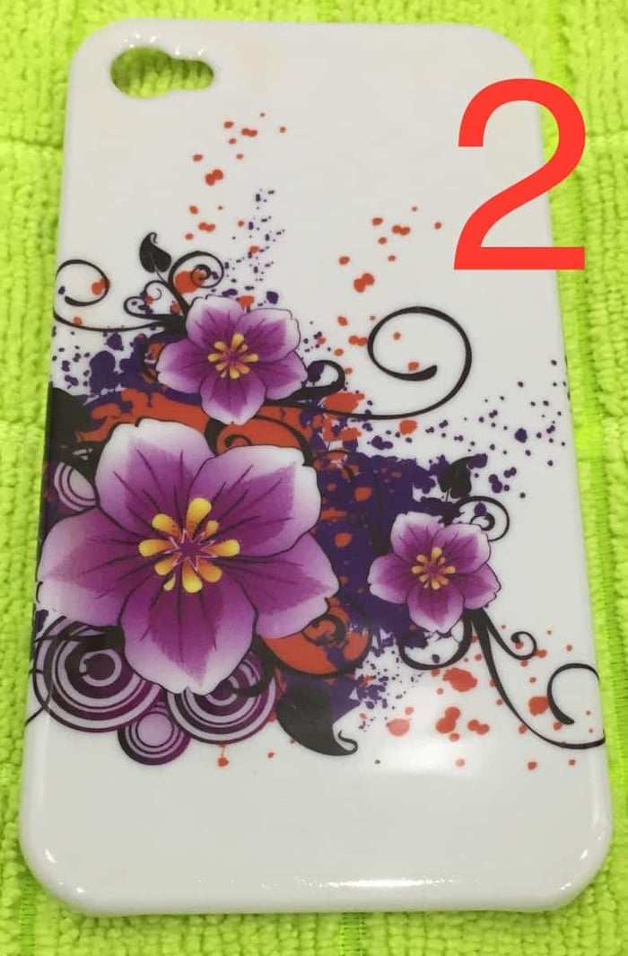 ⁦כאן תוכלו למצוא מגוון כיסויים מיוחדים לאייפון 4 / 4s שלכם.⁩ – תמונה ⁦3⁩