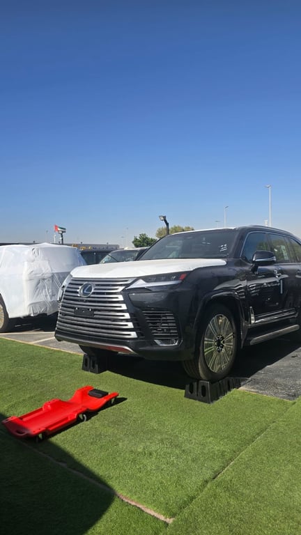 2026 Lexus LX 700 h