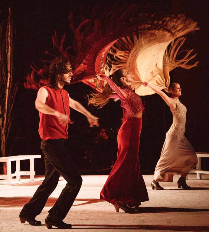 Amor Brujo Performance