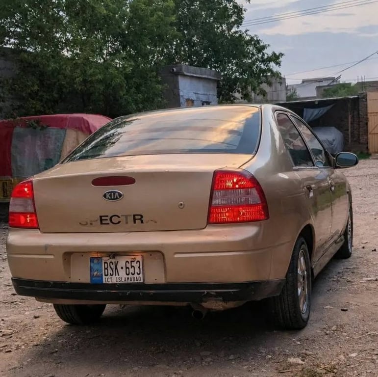 KIA Spectra 2002 photo 5