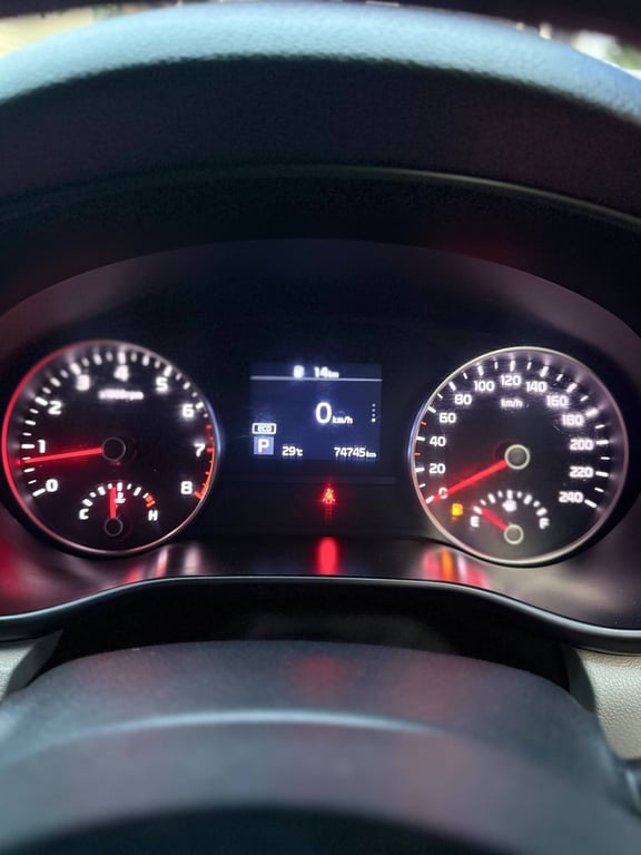 KIA Sportage 2021 photo 2