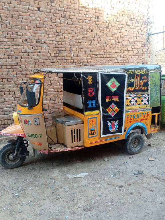 Tez Raftar 200cc Auto 9 Seater 2019 photo 2
