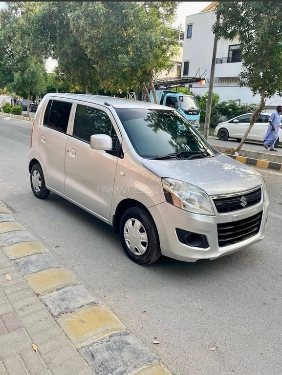 Suzuki Wagon R 2016 photo 4