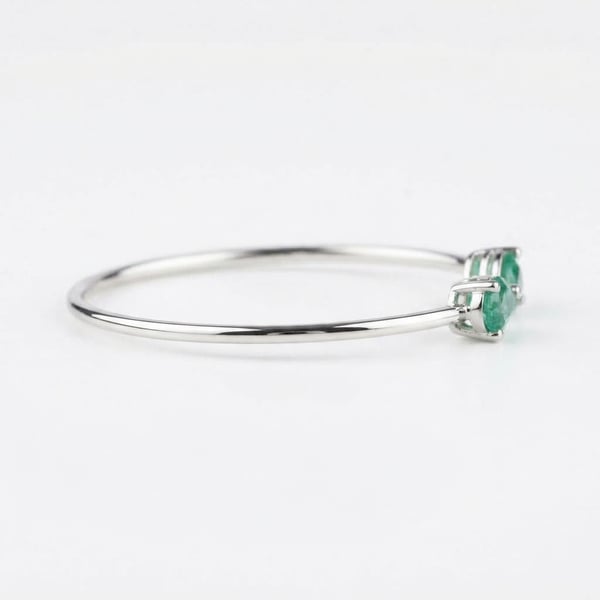 Side view — Sahirah Toi et Moi Emerald Silver Bracelet