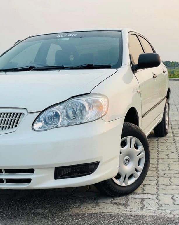 Toyota Corolla 2004 photo 2