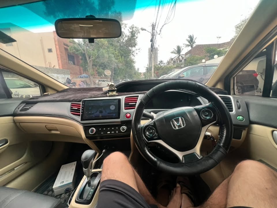Honda Civic 2013 photo 2