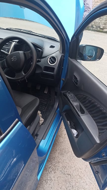 Suzuki Cultus 2018 photo 4