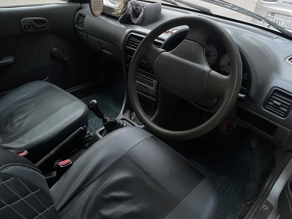 Suzuki Cultus 2016 photo 4