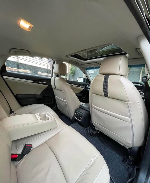 Honda Civic 2022 photo 3