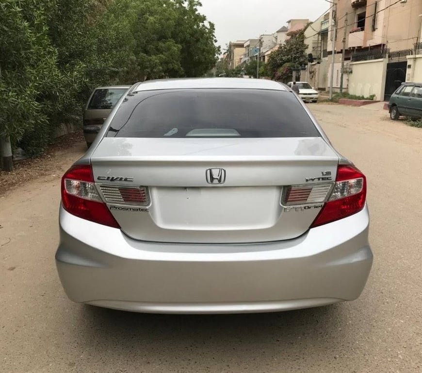 Honda Civic 2013 photo 3