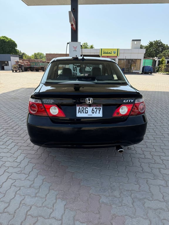 Honda City 2008 photo 4