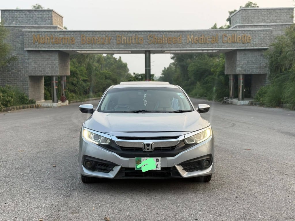 Honda Civic 2018 photo 4