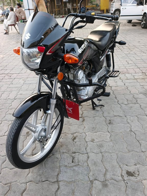 Suzuki GD 110S 2023 photo 4