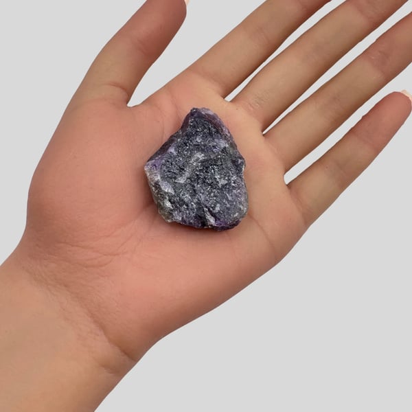 Raw Amethyst Crystal 15x41mm in 158 Carats Pure Natural