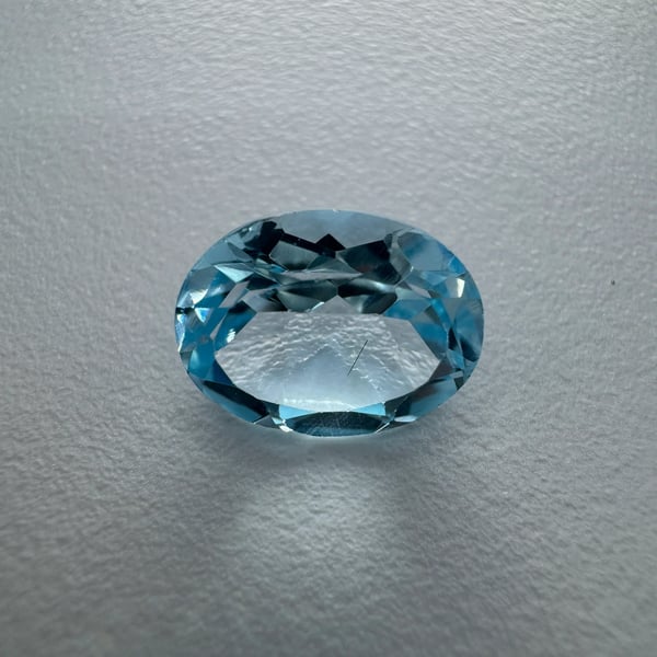 Natural Sky Blue Topaz Stone 3.25 Carats 7.8x5.1mm Oval Shape