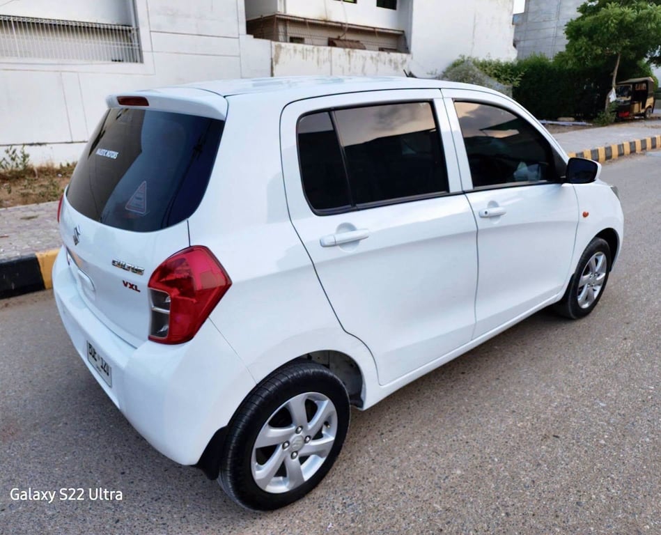 Suzuki Cultus 2021 photo 2