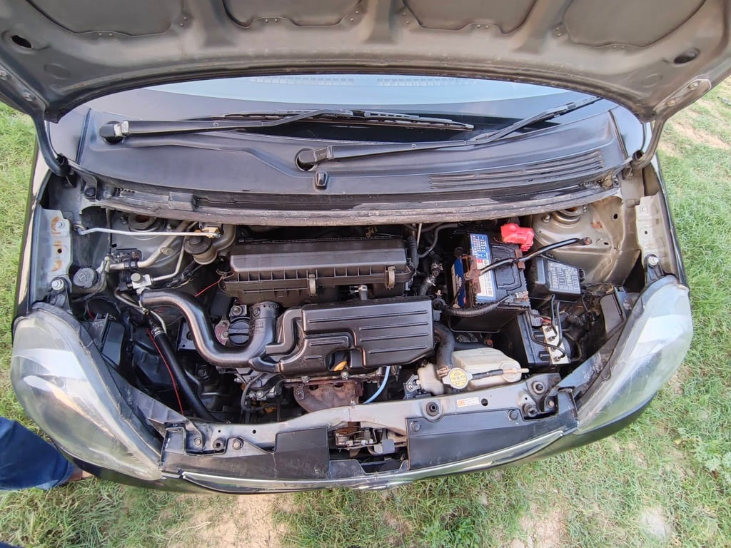 Daihatsu Mira 2012 photo 5