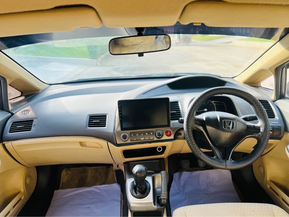 Honda Civic 2007 photo 2