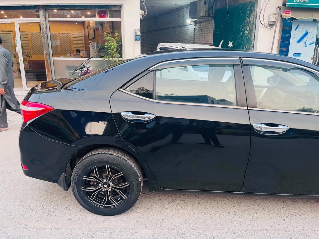 Toyota Corolla 2015 photo 5