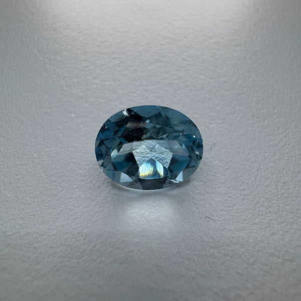 Natural Sky Blue Topaz Stone Oval 5.7x8.0mm 3.35 Carats Weight