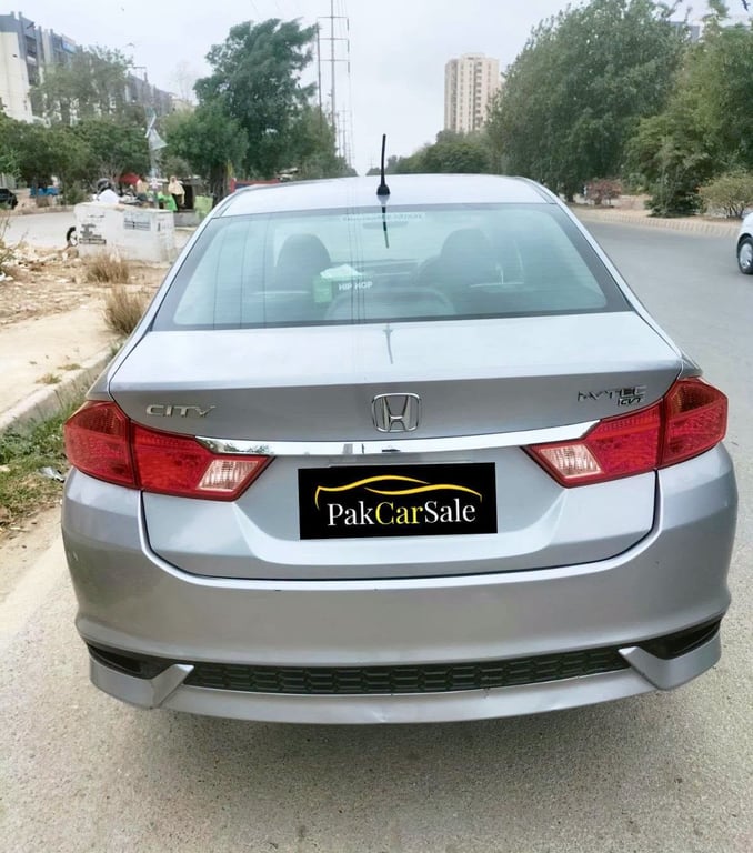 Honda City 2024 photo 2
