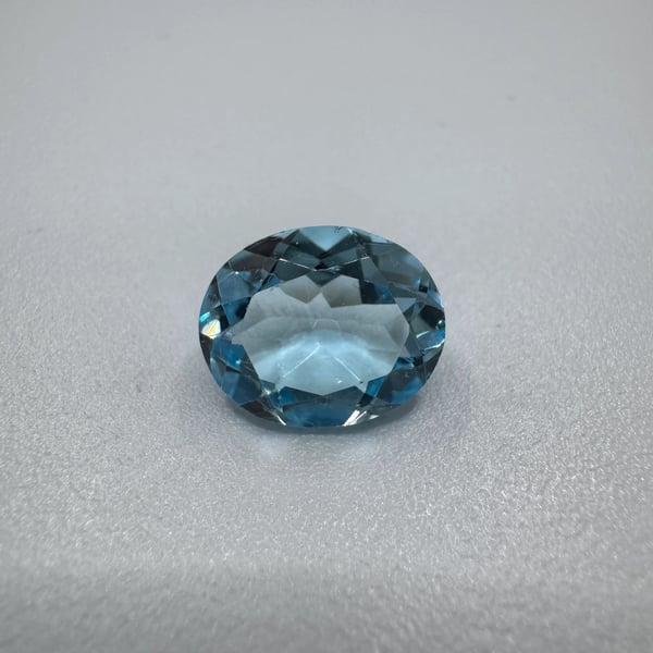 Natural Sky Blue Topaz 8.8x5.3mm Oval 3.80 Carats Weight