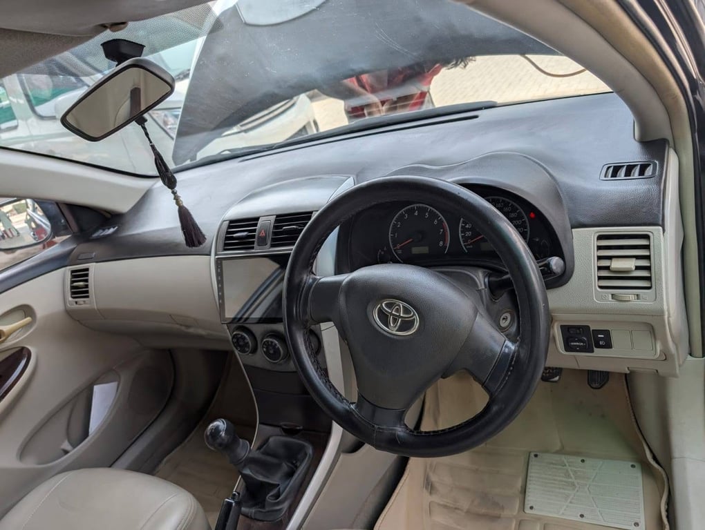 Toyota Corolla 2013 photo 2