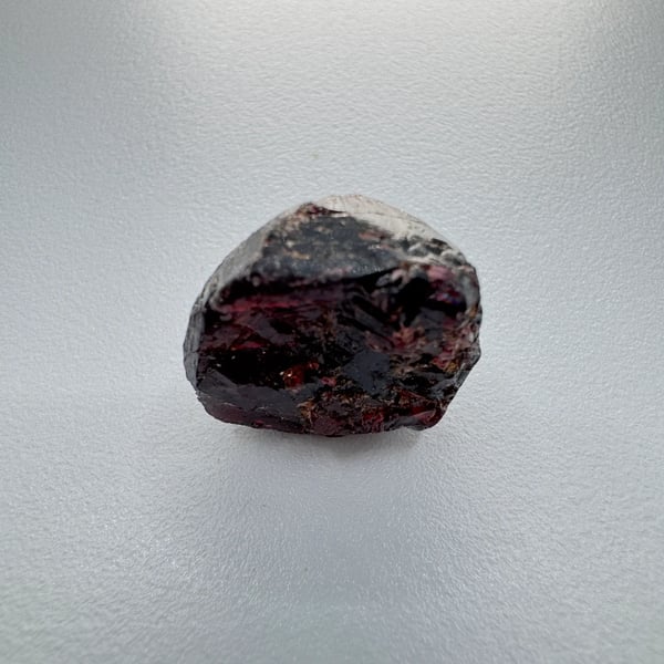 Rough Raw Garnet Stone 32.25 Carats 17.4x10mm